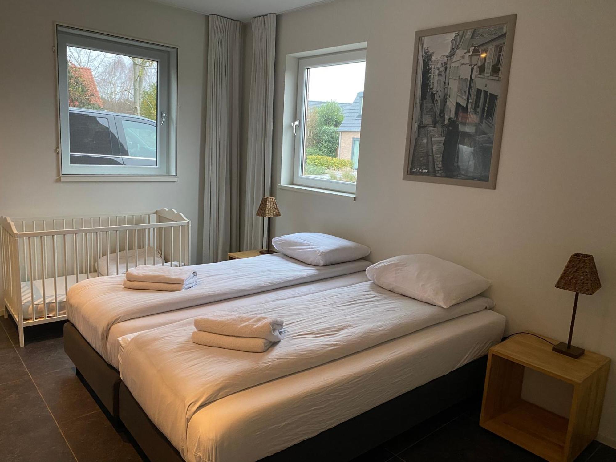 Villa Riverside Met Hottub, Eigen Aanlegsteiger, Zwemtrap, Trampoline En Kano'S زيفولد المظهر الخارجي الصورة